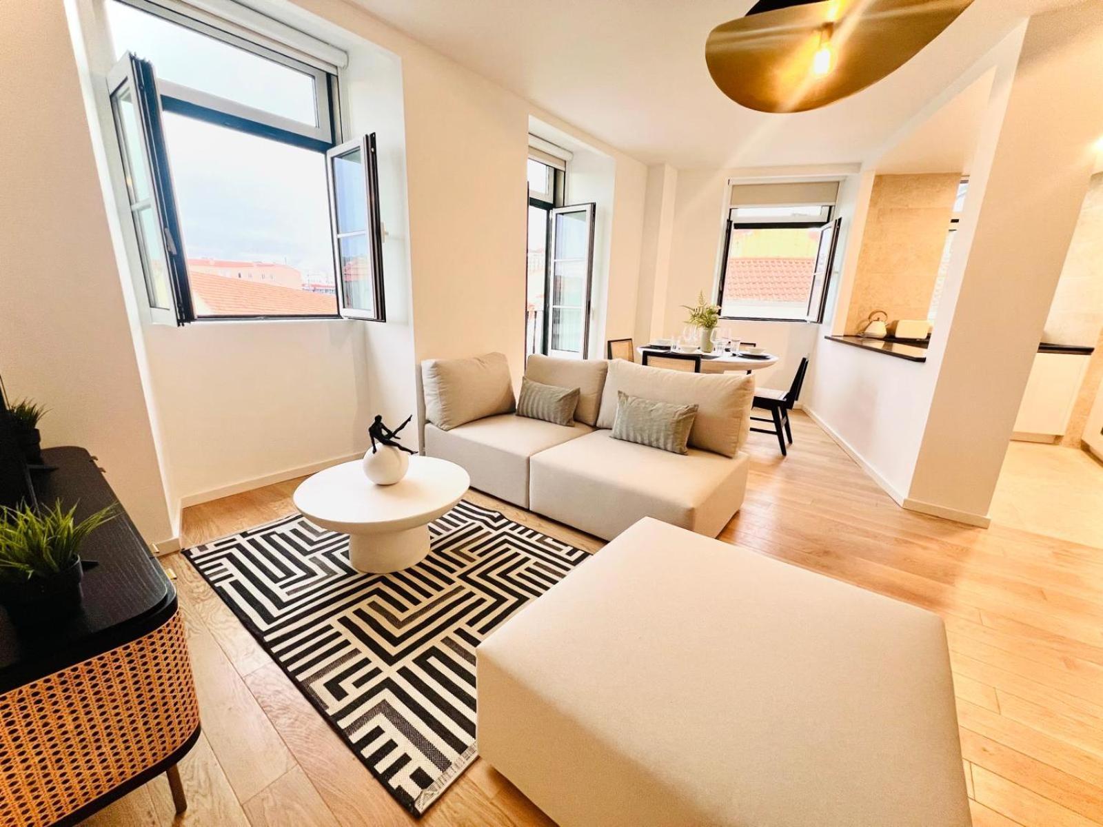 Lisbon Pink House II Beautiful 2 Bedroom Flat In City Center Esterno foto