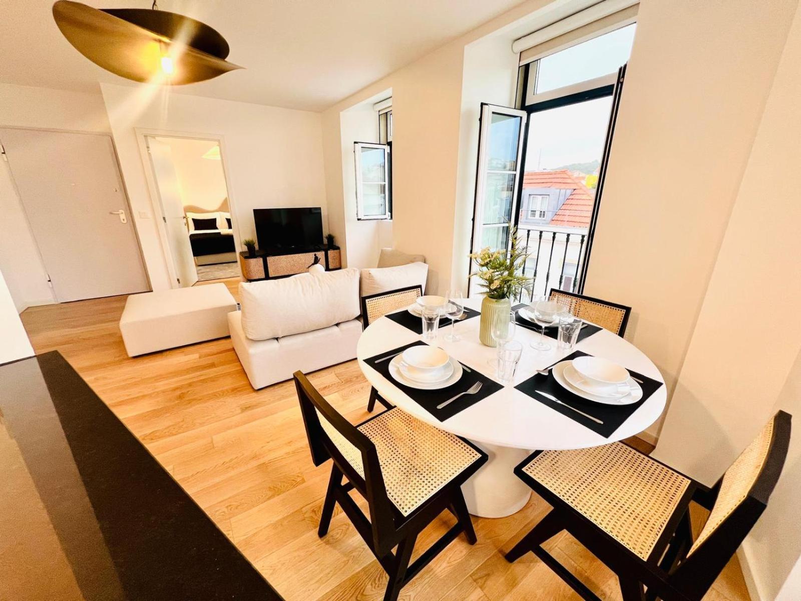 Lisbon Pink House II Beautiful 2 Bedroom Flat In City Center Esterno foto