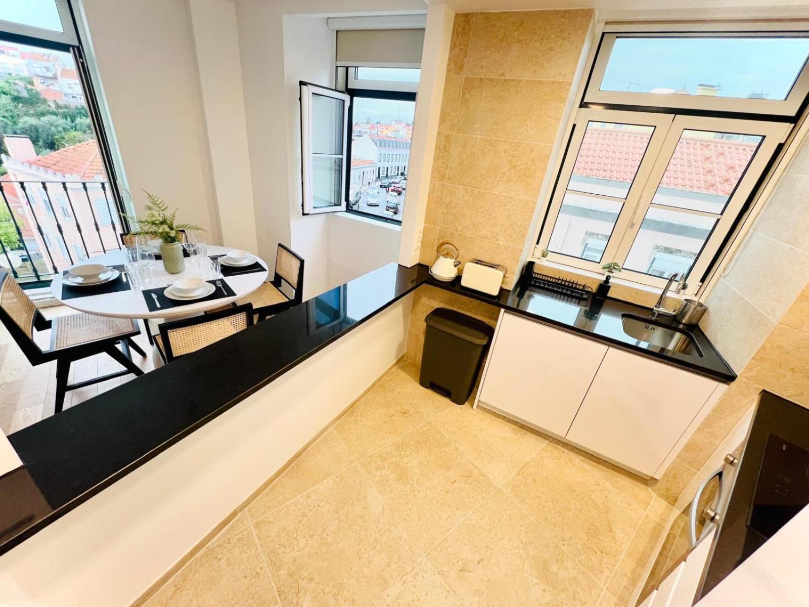 Lisbon Pink House II Beautiful 2 Bedroom Flat In City Center Esterno foto