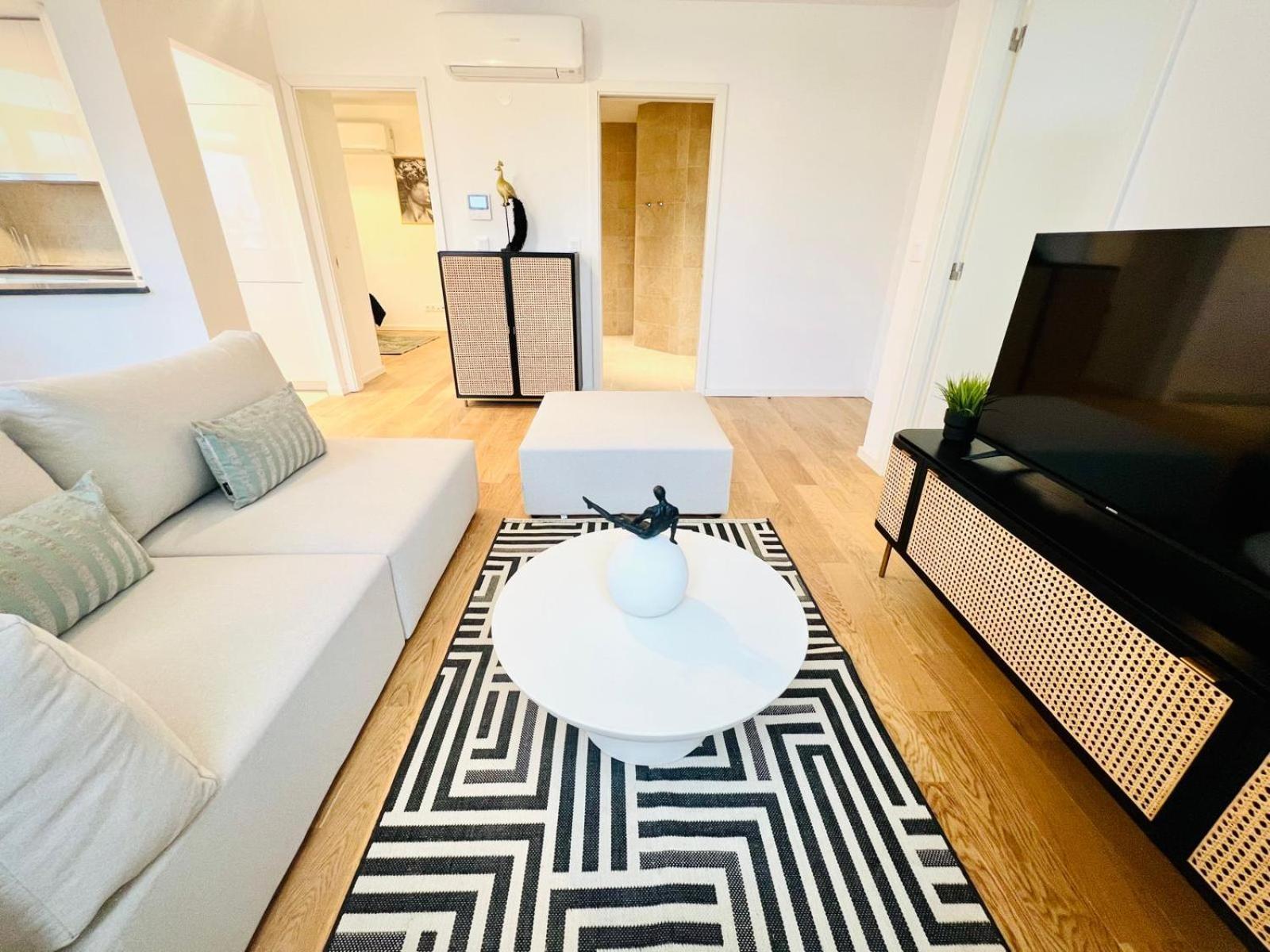 Lisbon Pink House II Beautiful 2 Bedroom Flat In City Center Esterno foto